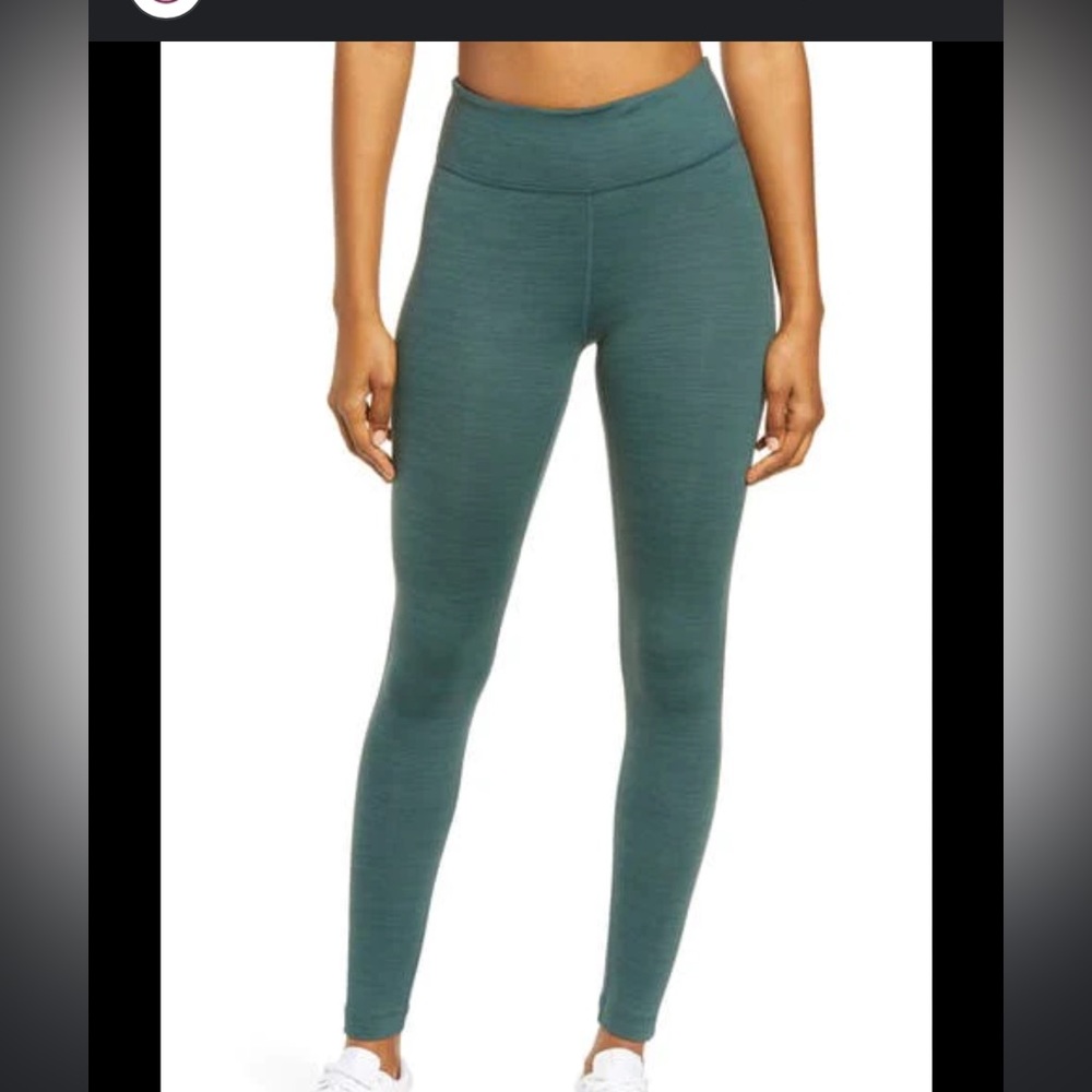 Green outdoor voices leggings